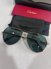 Load image into Gallery viewer, Cartier Tu-tone  Aviators Tu-tone 514 Sunglasses
