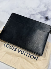 Load image into Gallery viewer, Louis Vuitton Black Epi Leather Document Case
