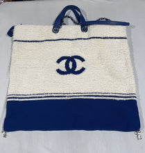 Load image into Gallery viewer, Chanel 2019 Deauville Biarritz Vernise Tote
