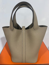 Load image into Gallery viewer, Hermes Picotin Lock 18 Clemence Handbag Trench
