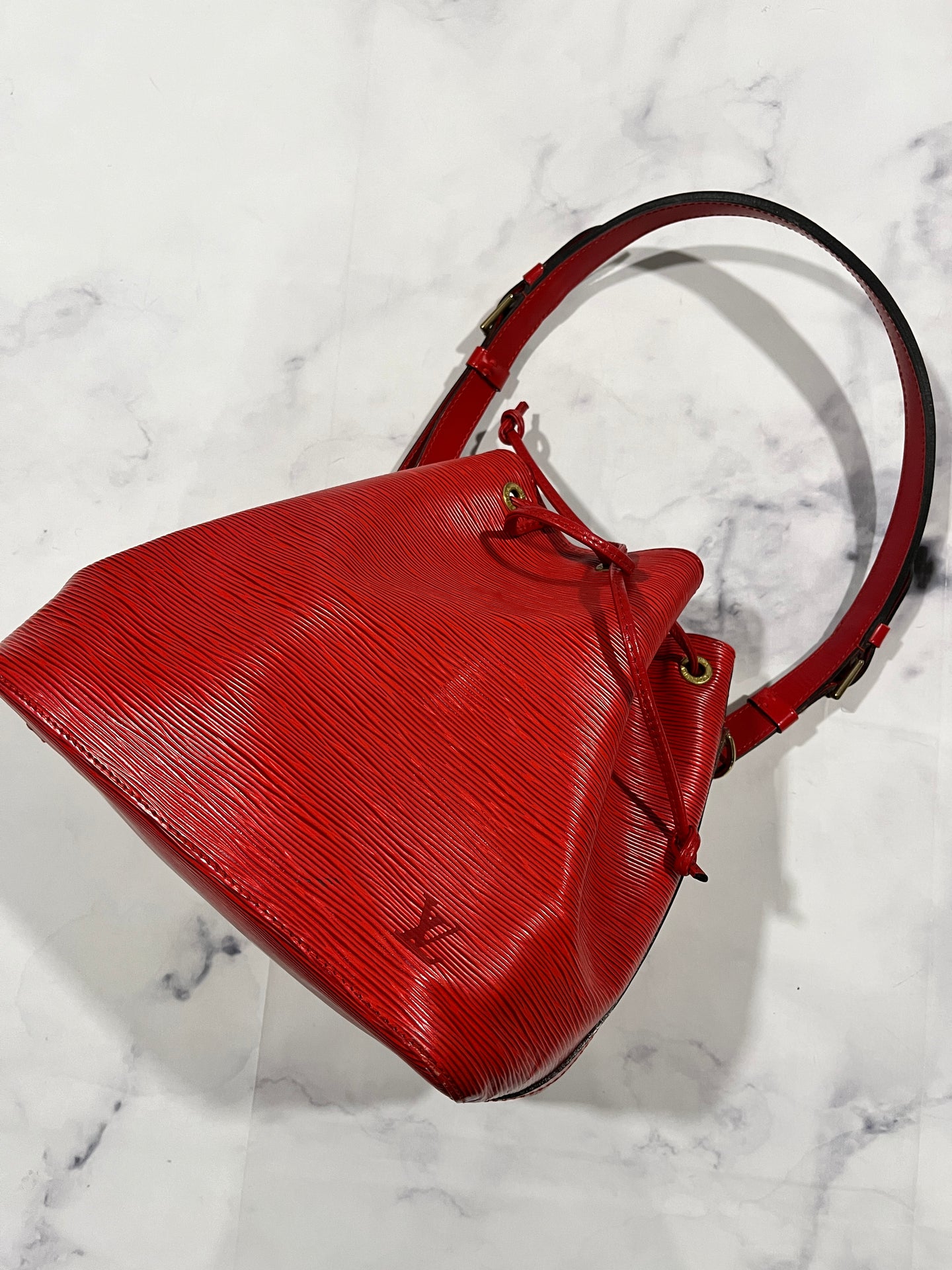 Louis Vuitton Vintage Epi Leather Bucket Hobo Bag