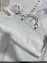 Load image into Gallery viewer, Balenciaga Neo Cagole City Crossbody Bag
