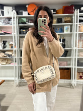 Load image into Gallery viewer, Valentino Garavani Ivory Shoulder Bag With Rivets
