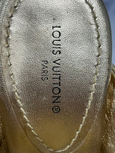 Load image into Gallery viewer, Louis Vuitton Gold Leather Heels
