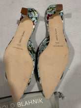 Load image into Gallery viewer, Manolo Blahnik Floral Satin Mule
