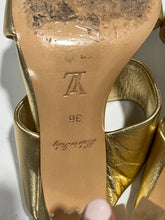 Load image into Gallery viewer, Louis Vuitton Gold Leather Heels
