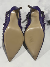 Load image into Gallery viewer, Valentino Garavani Purple Rockstud Pumps
