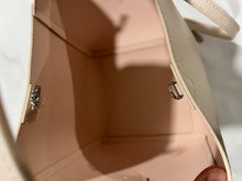 Load image into Gallery viewer, Christian Louboutin Leche Cabachic Leather Bucket Bag
