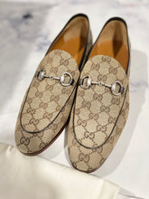 Load image into Gallery viewer, Gucci GG Logo Horsebit Loafers 8.5UK/9.5 US
