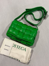 Load image into Gallery viewer, Bottega Veneta Padded Small Cassette Parakeet Bag
