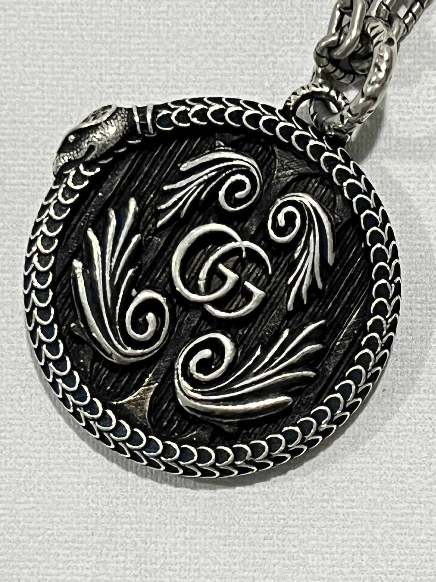 Gucci Sterling Silver Gardensnake Pendant Necklace