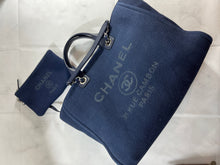 Load image into Gallery viewer, Chanel Bleu Fonce Large Deauville Tote Handbag
