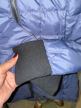 Load image into Gallery viewer, Canada Goose Ellison Down Packable Navy Jacket
