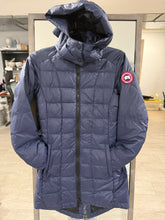 Load image into Gallery viewer, Canada Goose Ellison Down Packable Navy Jacket
