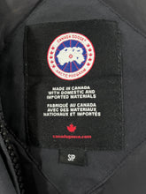 Load image into Gallery viewer, Canada Goose Navy Fur Trim Hood Parka Size Small
