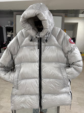 Load image into Gallery viewer, Canada Goose Silver Gray Down Packable Puffer Jacket
