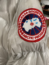 Load image into Gallery viewer, Canada Goose Silver Gray Down Packable Puffer Jacket
