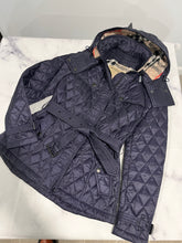 Load image into Gallery viewer, Burberry Navy Quilted Finsbridge Short Hooded Jacket
