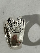 Load image into Gallery viewer, David Yurman Crossover Sterling Silver Ring
