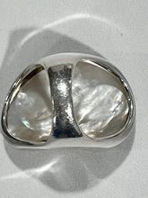 Load image into Gallery viewer, Ippolita Mother Of Pearl &amp; Diamonds Sterling Silver Ring
