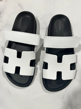 Load image into Gallery viewer, Hermes Chypre White Slide Sandals
