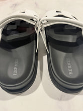 Load image into Gallery viewer, Hermes Chypre White Slide Sandals
