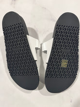 Load image into Gallery viewer, Hermes Chypre White Slide Sandals
