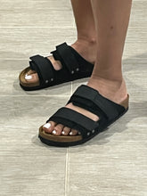 Load image into Gallery viewer, Birkenstock Uji Black Slide Sandalsv
