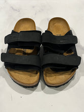 Load image into Gallery viewer, Birkenstock Uji Black Slide Sandalsv
