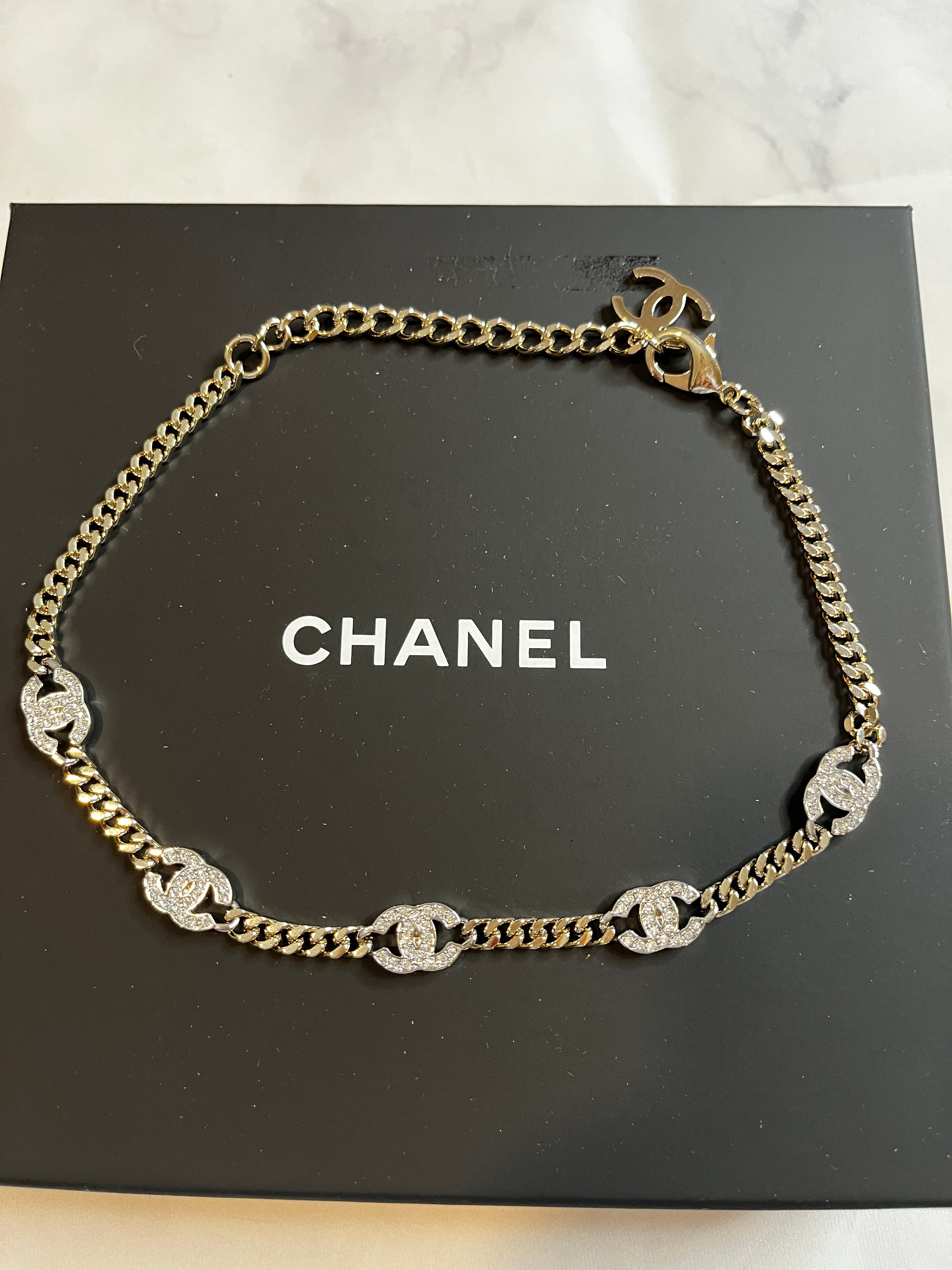 ◆CHANEL チーク◆ Chanel CC logo Earrings Boucles Oreille Z2371 Mint Rare | eBay