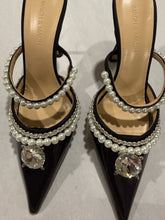 Load image into Gallery viewer, Mach Mach PVC Black Pearl Slide
