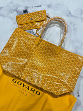 Load image into Gallery viewer, Goyard St Louis PM Yellow Tote Handbag
