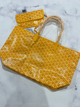 Load image into Gallery viewer, Goyard St Louis PM Yellow Tote Handbag
