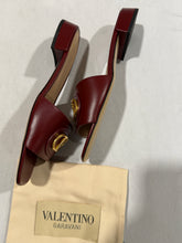 Load image into Gallery viewer, Valentino Garavani VLogo Burgundy Slide Sandals
