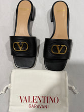 Load image into Gallery viewer, Valentino Garavani VLogo Black Slide Sandals
