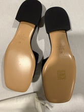 Load image into Gallery viewer, Valentino Garavani VLogo Black Slide Sandals
