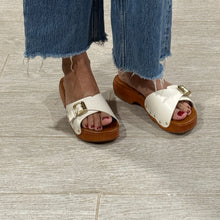 Load image into Gallery viewer, Chloe White Leather Wooden Clogs
