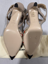 Load image into Gallery viewer, Fendi Colibri Mesh Heels Size 36
