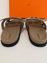Load image into Gallery viewer, Hermes Beige Suede Chypre Dad Sandals
