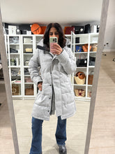 Load image into Gallery viewer, Canada Goose Wool Alluralux Coat Size Large
