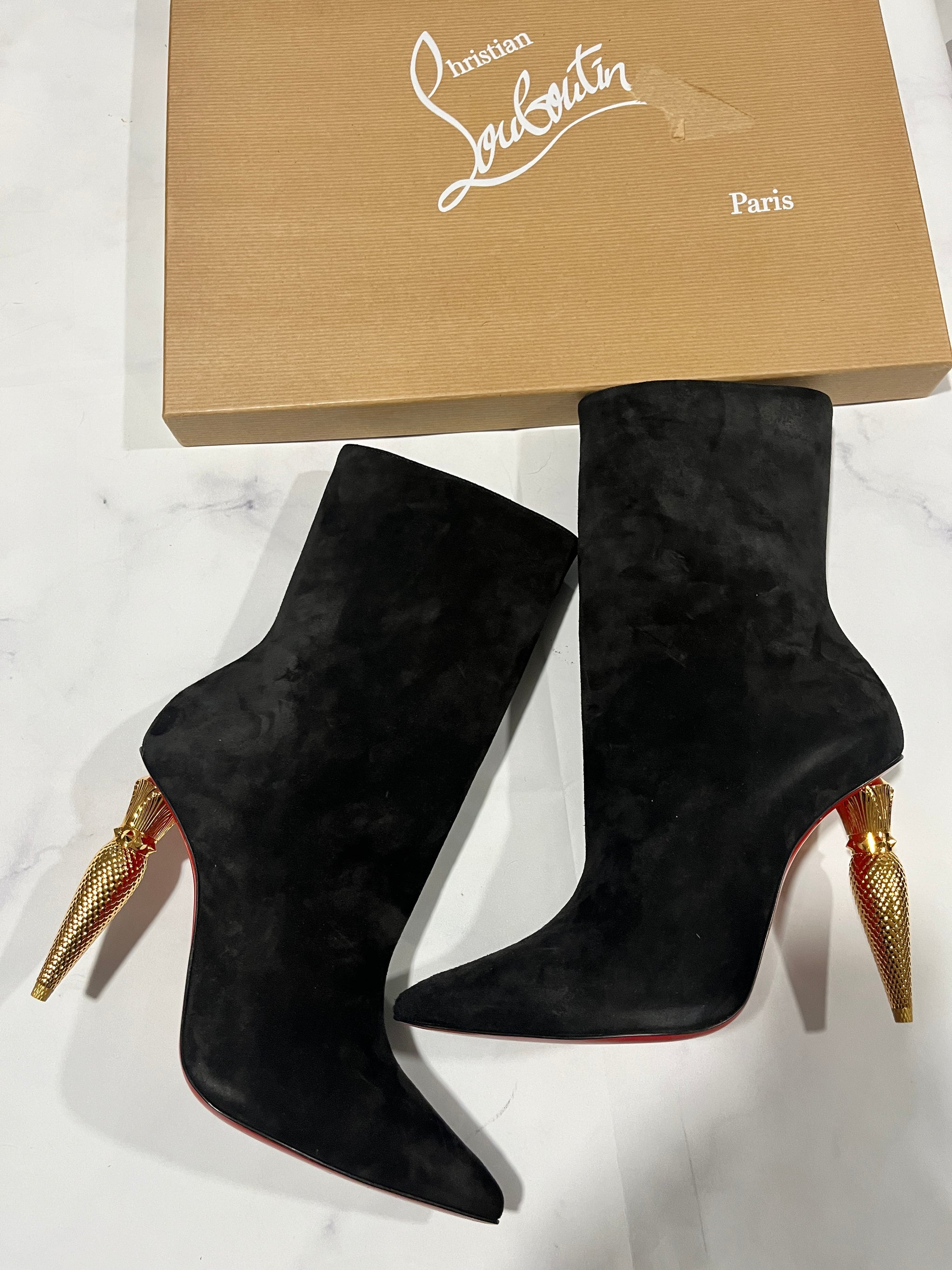 Christian Louboutin Black Suede Lipbooty 100