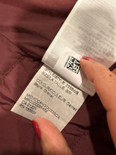 Load image into Gallery viewer, Canada Goose Hooded Down Puffer Vest
