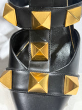 Load image into Gallery viewer, Valentino Garavani Black Roman Stud Heels
