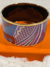 Load image into Gallery viewer, Hermes Extra Wide Leopard Enamel Cuff Bangle
