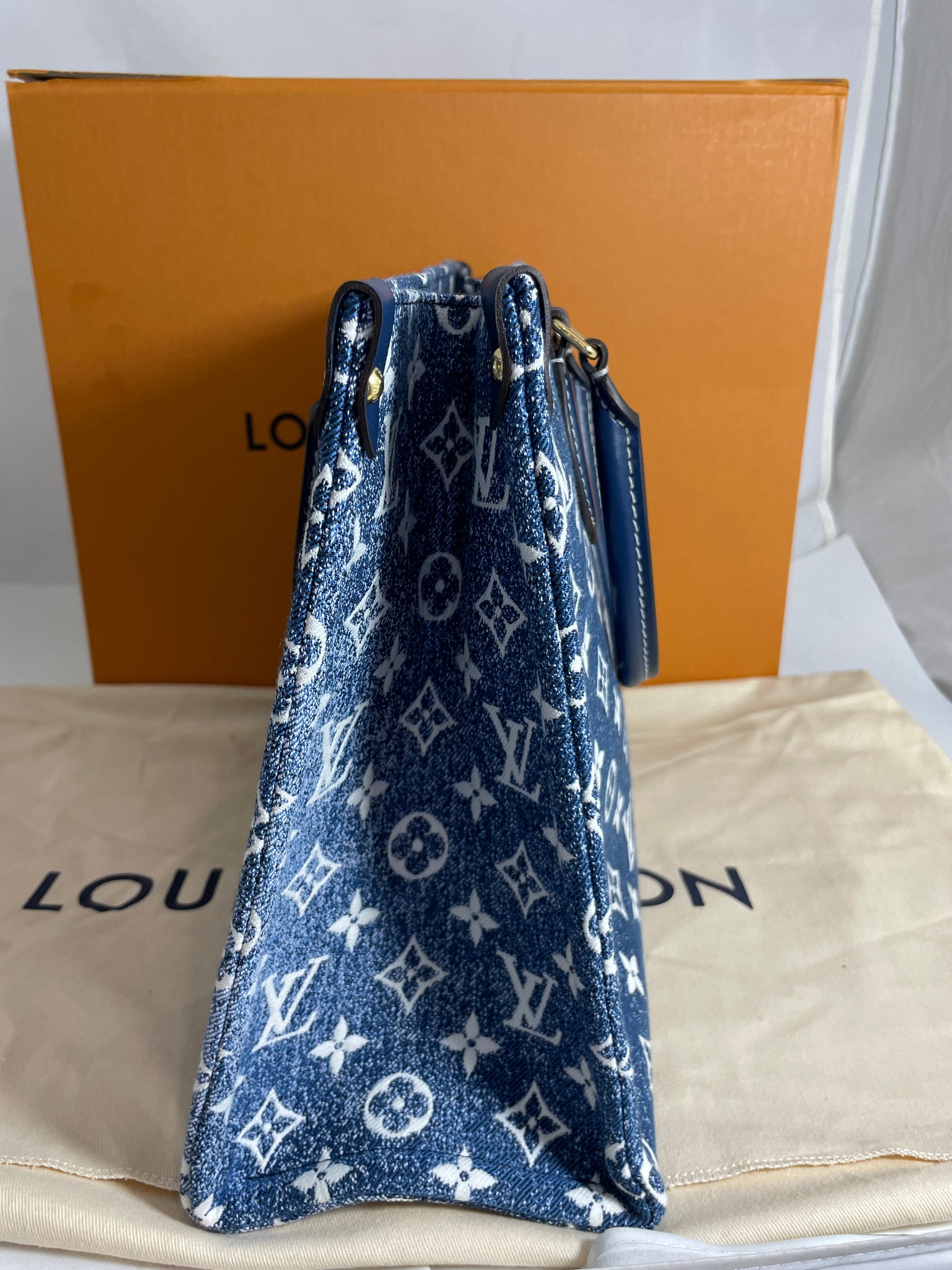 NEW ONTHEGO MM Louis Vuitton Monogram Jacquard Denim Collection