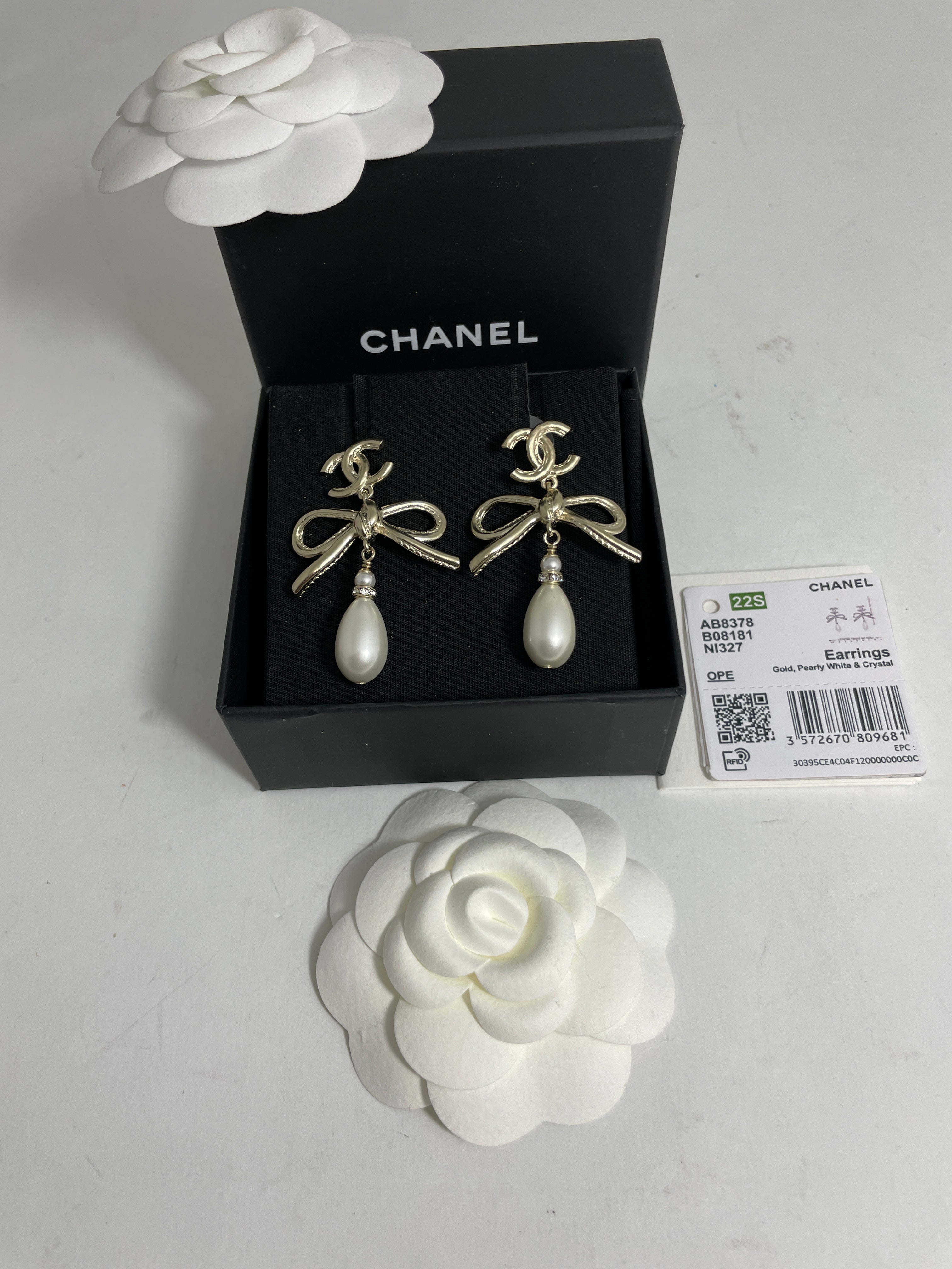 CHANEL Crystal Pearl CC Drop Hoop Earrings Gold Pearly White 612420