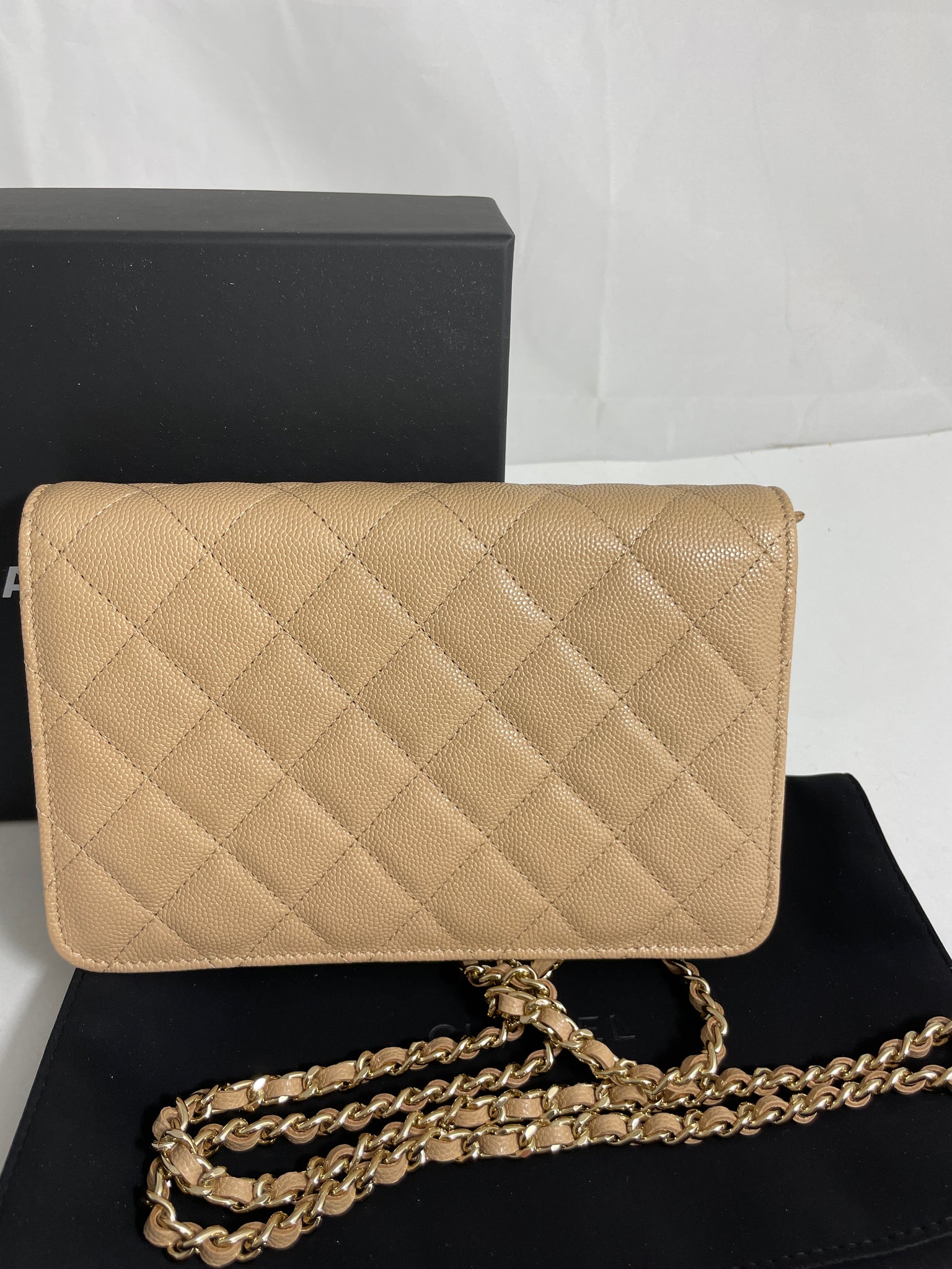 Chanel Beige Caviar GHW WOC Crossbody Bag – The Millionaires Closet
