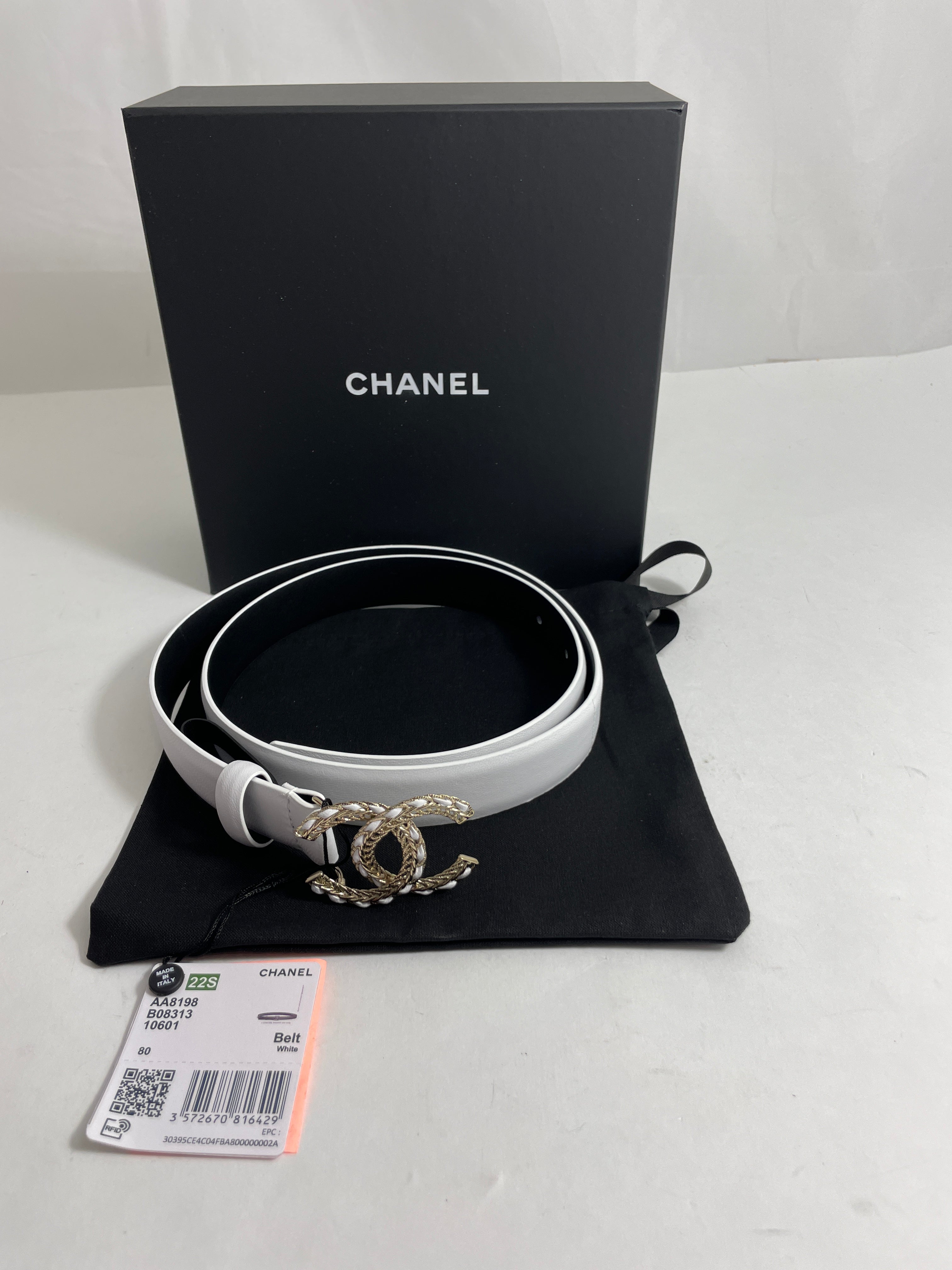 Chanel Black Leather CC Logo Reversible Slim Belt 85CM Chanel