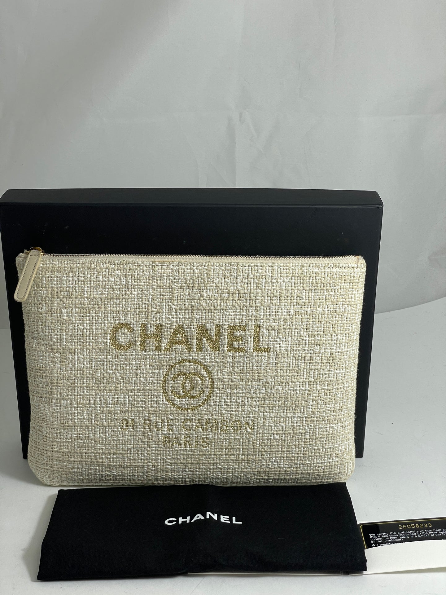 Chanel Ivory Deauville Tweed Medium O case Clutch