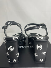Load image into Gallery viewer, Chanel 22S Black Logo Runway Sandals

